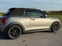 Gebraucht Mini Cooper Cabriolet 136 PS (100 kW) 2019 Grau Cabrio
