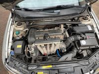 Gebraucht Volvo S60 144 PS (105 kW) 2002 Silber Limousine