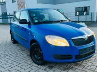 Gebraucht Skoda Fabia 62 PS (45 kW) 2010 Blau Kleinwagen