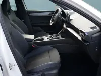 Gebraucht Cupra Leon 204 PS (150 kW) 2023 Weiß Kleinwagen