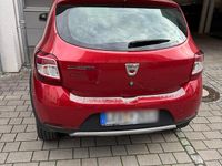 Gebraucht Dacia Sandero 90 PS (66 kW) 2015 Rot Kleinwagen