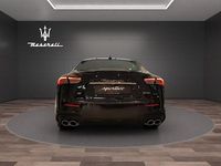 Gebraucht Maserati Ghibli 430 PS (316 kW) 2024 Nero assoluto Limousine