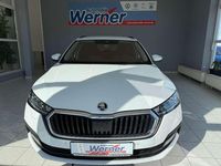 Gebraucht Skoda Octavia Ambition 150 PS (110 kW) 2022 Moonweiß perleffekt Kombi