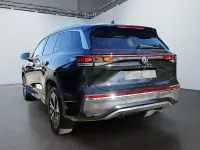 Używany VW Tayron Elegance 193 KM (141 kW) 2025 Czarny SUV