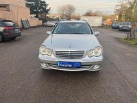 Używany Mercedes 230 200 KM (147 kW) 2005 Srebrny Kombi