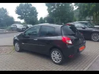 Gebraucht Renault Clio II Dynamique 101 PS (74 kW) 2011 Schwarz Limousine