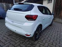 Neu Dacia Sandero Expression 101 PS (74 kW) 2025 Arktisweiss und andere Limousine