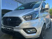 Gebraucht Ford Tourneo Titanium 170 PS (125 kW) 2018 Silber Kombi