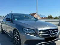 Gebraucht Mercedes E220 Avantgarde 194 PS (142 kW) 2016 Grau Limousine