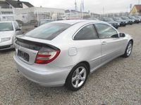 Gebraucht Mercedes C200 122 PS (89 kW) 2004 Silber metallic Coupé