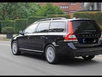 Gebraucht Volvo V70 124 PS (91 kW) 2016 Schwarz Kombi