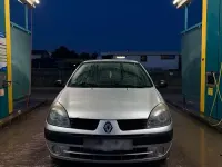 Gebraucht Renault Clio 60 PS (44 kW) 2006 Silber Kleinwagen