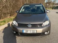 Gebraucht VW Golf VI 105 PS (77 kW) 2010 Braun Kleinwagen