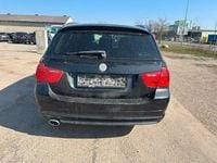 Gebraucht BMW 316 116 PS (85 kW) 2012 Schwarz Kombi