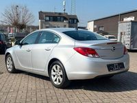 Gebraucht Opel Insignia Edition 140 PS (102 kW) 2009 Silber Limousine