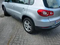 Gebraucht VW Tiguan 140 PS (102 kW) 2009 Silber SUV