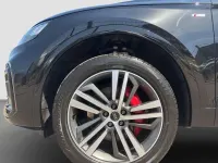 Gebraucht Audi Q5 S-Line 265 PS (194 kW) 2023 Mythosschwarz metallic SUV