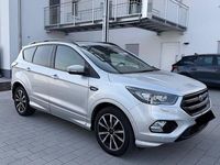 Gebraucht Ford Kuga ST-Line 150 PS (110 kW) 2019 Silber SUV