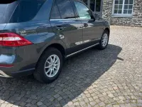 Gebraucht Mercedes ML350 258 PS (189 kW) 2015 Schwarz SUV