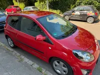 Gebraucht Renault Twingo Rip Curl 76 PS (55 kW) 2009 Rot Kleinwagen