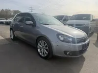 Gebraucht VW Golf VI Team 105 PS (77 kW) 2010 Silber Kleinwagen
