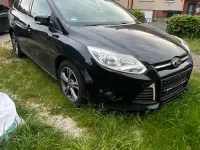 Usata Ford Focus 115 CV (84 kW) 2014 Nero Station wagon