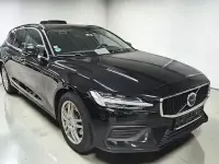 Gebraucht Volvo V60 Core 197 PS (144 kW) 2023 Schwarz Kombi