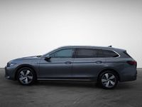 Gebraucht VW Passat Business 204 PS (150 kW) 2025 Grau Kombi