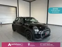 Gebraucht Mini ONE Essential 102 PS (75 kW) 2022 Schwarz Kleinwagen