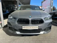 Gebraucht BMW X2 Sport Line 136 PS (100 kW) 2022 Grau SUV