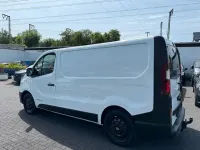 Gebraucht Renault Trafic Komfort 120 PS (88 kW) 2016 Weiß Van / Kleinbus
