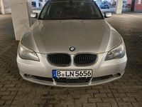 Gebraucht BMW 525 194 PS (142 kW) 2004 Silber Limousine