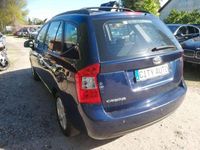 Gebraucht Kia Carens EX 144 PS (105 kW) 2009 Blau Van / Kleinbus