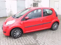 Gebraucht Citroën C1 Advance 68 PS (50 kW) 2011 Rot Kleinwagen