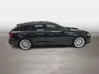 Gebraucht Audi A4 Competition 204 PS (150 kW) 2023 Mythosschwarz metallic Kombi