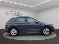 Gebraucht VW Tiguan 200 PS (147 kW) 2022 Grau SUV
