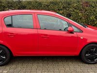 Gebraucht Opel Corsa 80 PS (58 kW) 2009 Rot Kleinwagen