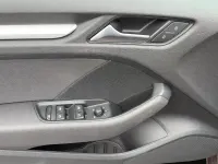 Usado Audi A3 Attraction 105 HP (77 kW) 2014 Vermelho Sedan