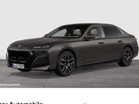 Gebraucht BMW 740 Executive 299 PS (219 kW) 2025 Grau Limousine