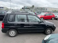 Gebraucht Mazda Demio 63 PS (46 kW) 2001 Schwarz Kleinwagen