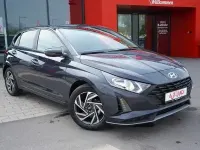 Neu Hyundai i20 79 PS (58 kW) 2025 Grau Kleinwagen