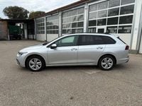 Gebraucht VW Golf VIII Life 150 PS (110 kW) 2022 Silber Kombi