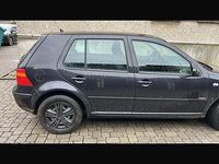 Gebraucht VW Golf IV 100 PS (73 kW) 2003 Schwarz Kleinwagen