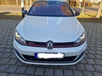 Gebraucht VW Golf VII GTI 230 PS (169 kW) 2016 Weiß Kleinwagen