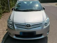 Gebraucht Toyota Auris 99 PS (72 kW) 2010 Grau Kleinwagen