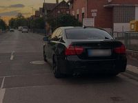 Gebraucht BMW 325 218 PS (160 kW) 2009 Schwarz Limousine
