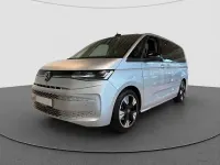 Gebraucht VW Multivan Life 150 PS (110 kW) 2025 Silber Van / Kleinbus