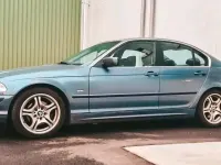 Gebraucht BMW 325 Sport Line 192 PS (141 kW) 2001 Blau Limousine