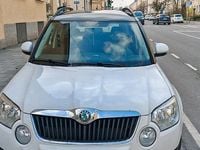 Gebraucht Skoda Yeti Active 110 PS (80 kW) 2012 Weiß SUV