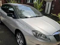 Gebraucht Lancia Delta 200 PS (147 kW) 2010 Kleinwagen